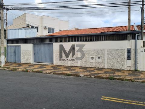 Casa à venda em Campinas, Jardim Bela Vista, com 3 quartos, com 131.8 m²
