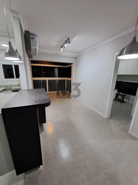 Apartamento à venda em Campinas, Centro, com 1 quarto, com 40 m², Edifício Quirino 779